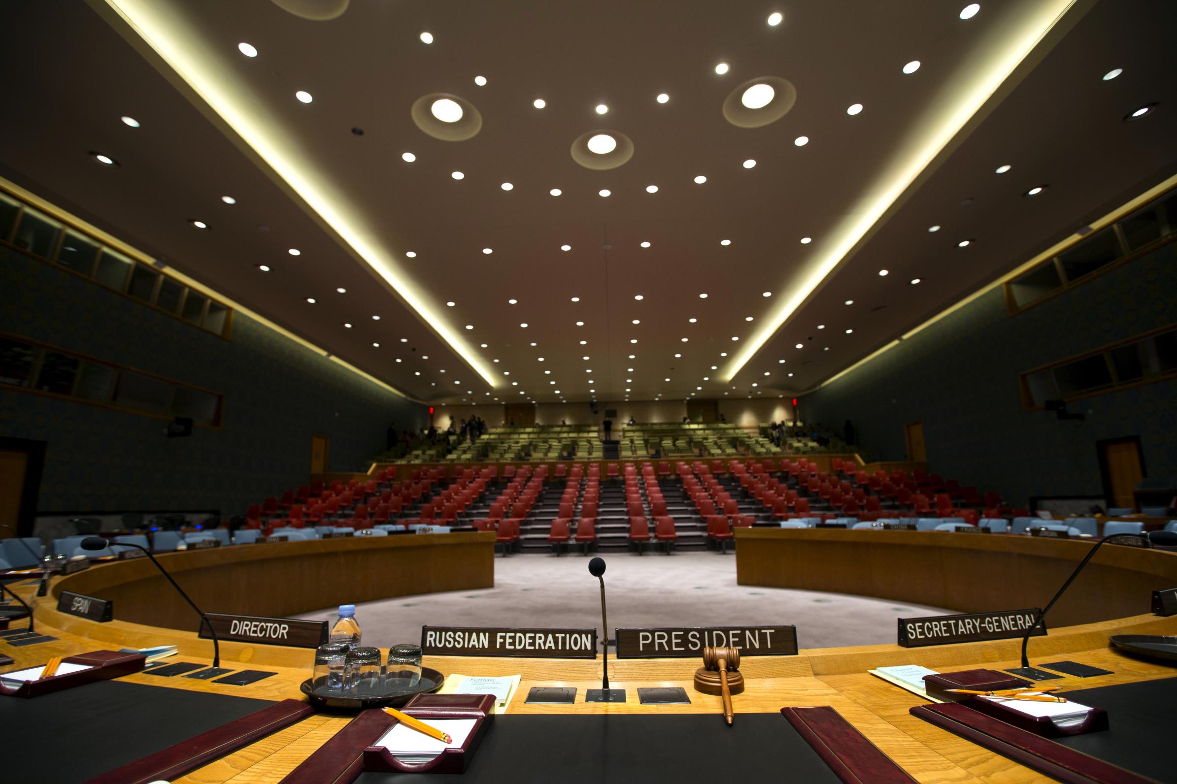 The Security Council chamber is seen from behind the council president's chair at the United Nations headquarters in New York City, September 18, 2015 REUTERS/Mike Segar/File Photo