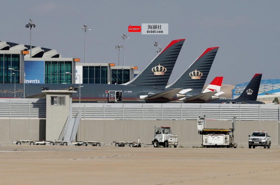 Planes that belong to the Royal Jordanian Airlines and other companies are parked at the Queen Alia Internatio<em></em>nal Airport in Amman, Jordan, Feb. 23, 2020. (Reuters File Photo)