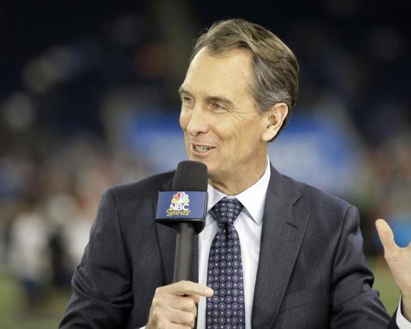 NBC Sports analyst Cris Collinsworth is seen during warmups before an NFL football game between the Detroit Lions and the Denver Broncos, on, Sept. 27, 2015, in Detroit. Collinsworth is familiar with unlikely Super Bowl runs by the Cincinnati Bengals. He was part of the first two as a player and now gets to call Sunday’s matchup against the Los Angeles Rams.